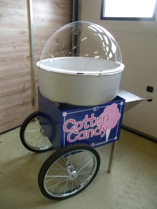 Suikerspinmachine met suikerspinkar - incl suikerspinpakket 100 stuks